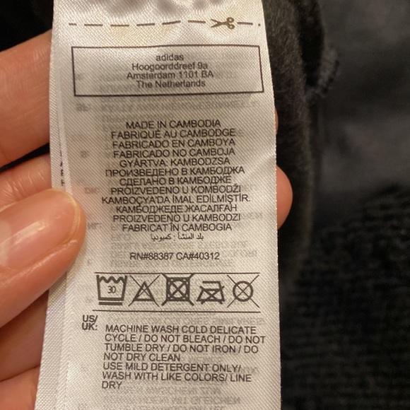 Adidas size small thermal hoodie - Picture 4 of 5